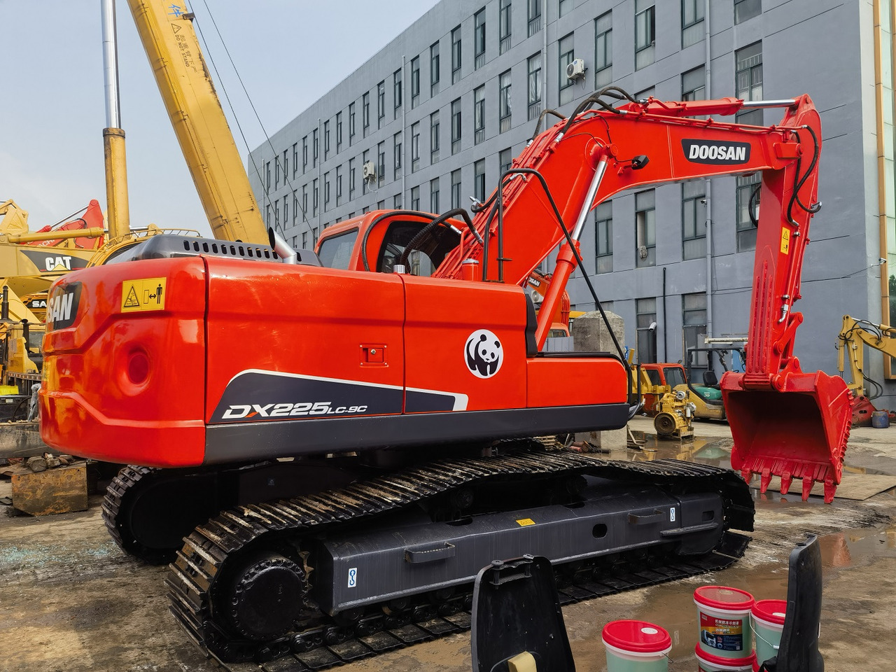 DOOSAN Doosan DX225LC Crawler excavator - Bager goseničar: slika 5 DOOSAN Doosan DX225LC Crawler excavator - Bager goseničar: slika 5