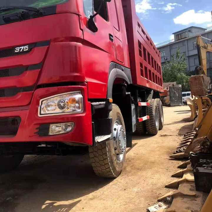 Good Condition 30 Ton 20 Ton Dump Truck 10 Wheeler Sinotruk Howo Used Dumper Truck Tipper 6x4 - Tovornjak prekucnik: slika 3 Good Condition 30 Ton 20 Ton Dump Truck 10 Wheeler Sinotruk Howo Used Dumper Truck Tipper 6x4 - Tovornjak prekucnik: slika 3