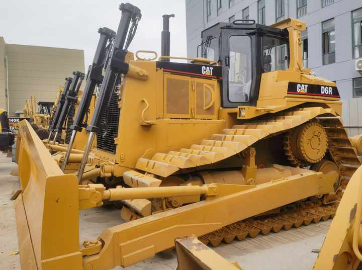 Good Price Cheap used caterpillar cat D6R bulldozer used bulldozers cat - Buldožer: slika 2 Good Price Cheap used caterpillar cat D6R bulldozer used bulldozers cat - Buldožer: slika 2