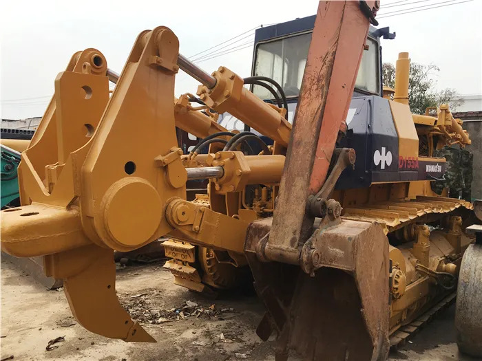 Good condition D155A used bulldozer Komatsu D155A-3 D155A-1 Komatsu dozer bulldozer for sale - Buldožer: slika 3 Good condition D155A used bulldozer Komatsu D155A-3 D155A-1 Komatsu dozer bulldozer for sale - Buldožer: slika 3