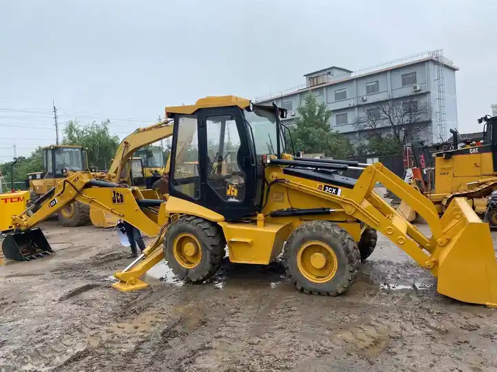 High Quality Used jcb 3CX Excavator good price JCB 3cx excavator loader Mountain and digger - Bager nakladalec: slika 5 High Quality Used jcb 3CX Excavator good price JCB 3cx excavator loader Mountain and digger - Bager nakladalec: slika 5