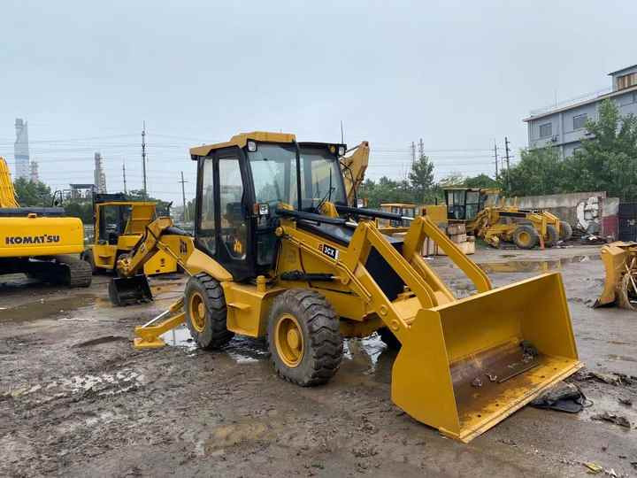 High Quality Used jcb 3CX Excavator good price JCB 3cx excavator loader Mountain and digger - Bager nakladalec: slika 4 High Quality Used jcb 3CX Excavator good price JCB 3cx excavator loader Mountain and digger - Bager nakladalec: slika 4