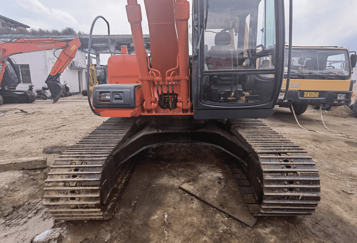 Hitachi ZX120-6 ZX120-5A ZX130 ZX120-5 EX120-5 excavator machinery used hitachi ex120-5 excavator for sale - Bager goseničar: slika 4 Hitachi ZX120-6 ZX120-5A ZX130 ZX120-5 EX120-5 excavator machinery used hitachi ex120-5 excavator for sale - Bager goseničar: slika 4