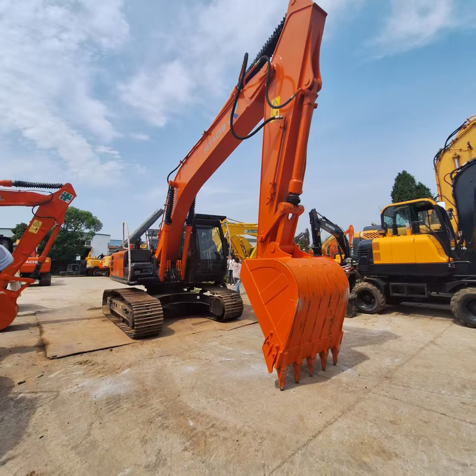 Hitachi ZX200 Excavator - Bager goseničar: slika 5 Hitachi ZX200 Excavator - Bager goseničar: slika 5