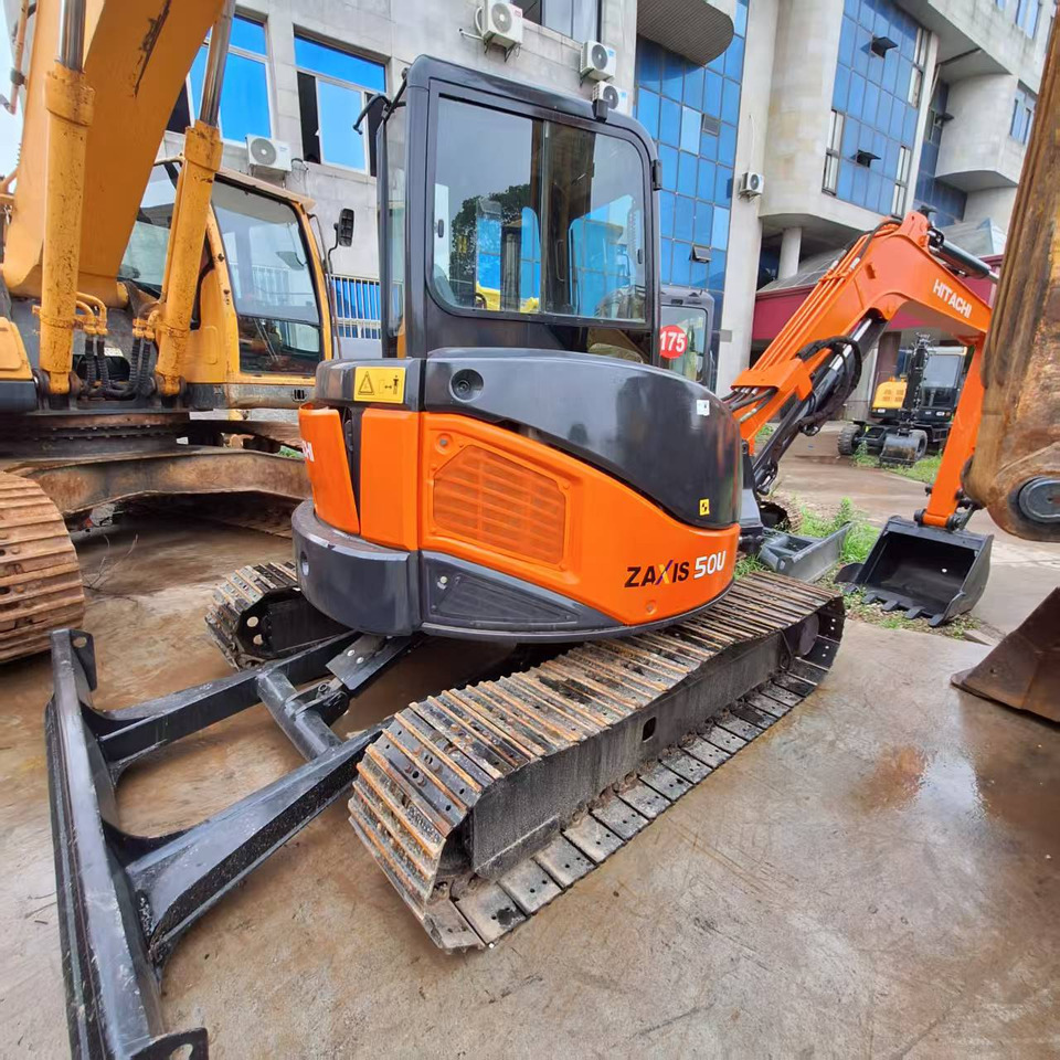 Hitachi ZX50U Excavator - Bager goseničar: slika 3 Hitachi ZX50U Excavator - Bager goseničar: slika 3