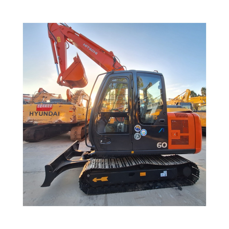 Hitachi ZX60 Excavator - Bager goseničar: slika 1 Hitachi ZX60 Excavator - Bager goseničar: slika 1