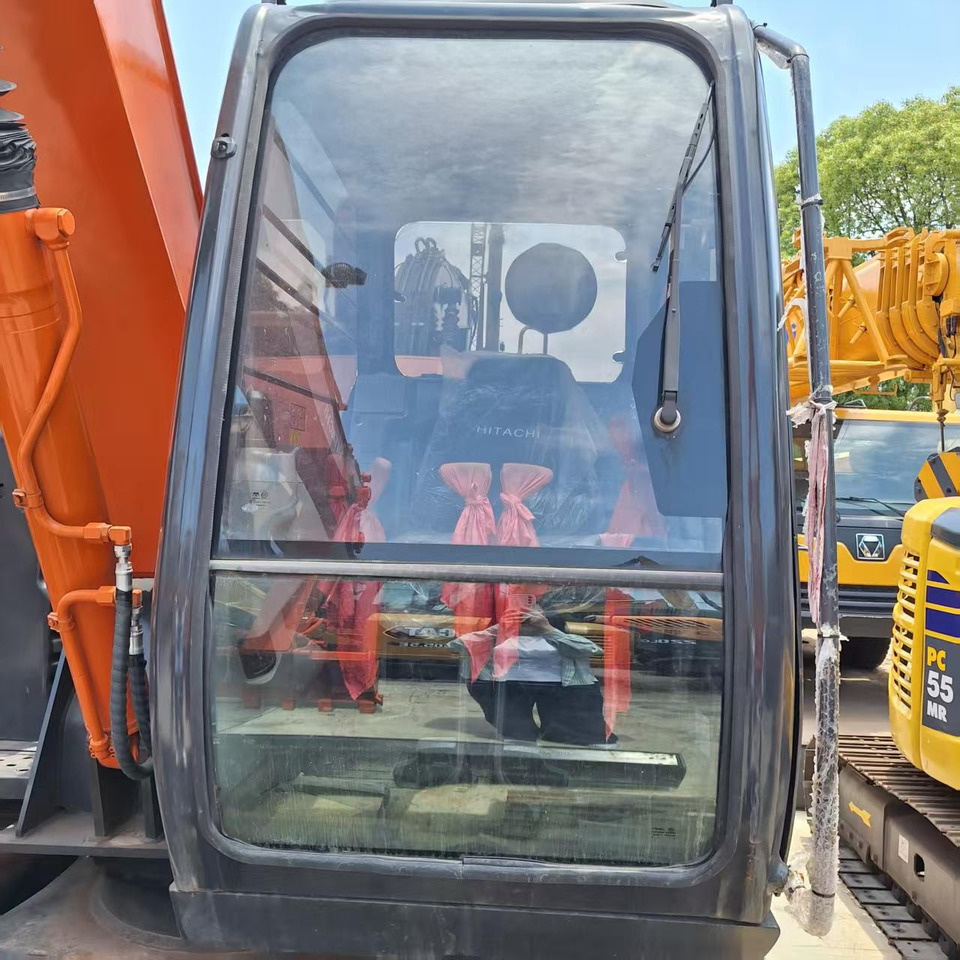 Hitachi ZX70 Excavator - Bager goseničar: slika 3 Hitachi ZX70 Excavator - Bager goseničar: slika 3