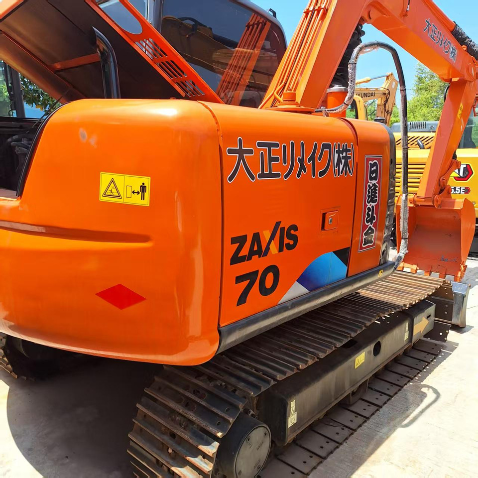 Hitachi ZX70 Excavator - Mini bager: slika 1 Hitachi ZX70 Excavator - Mini bager: slika 1
