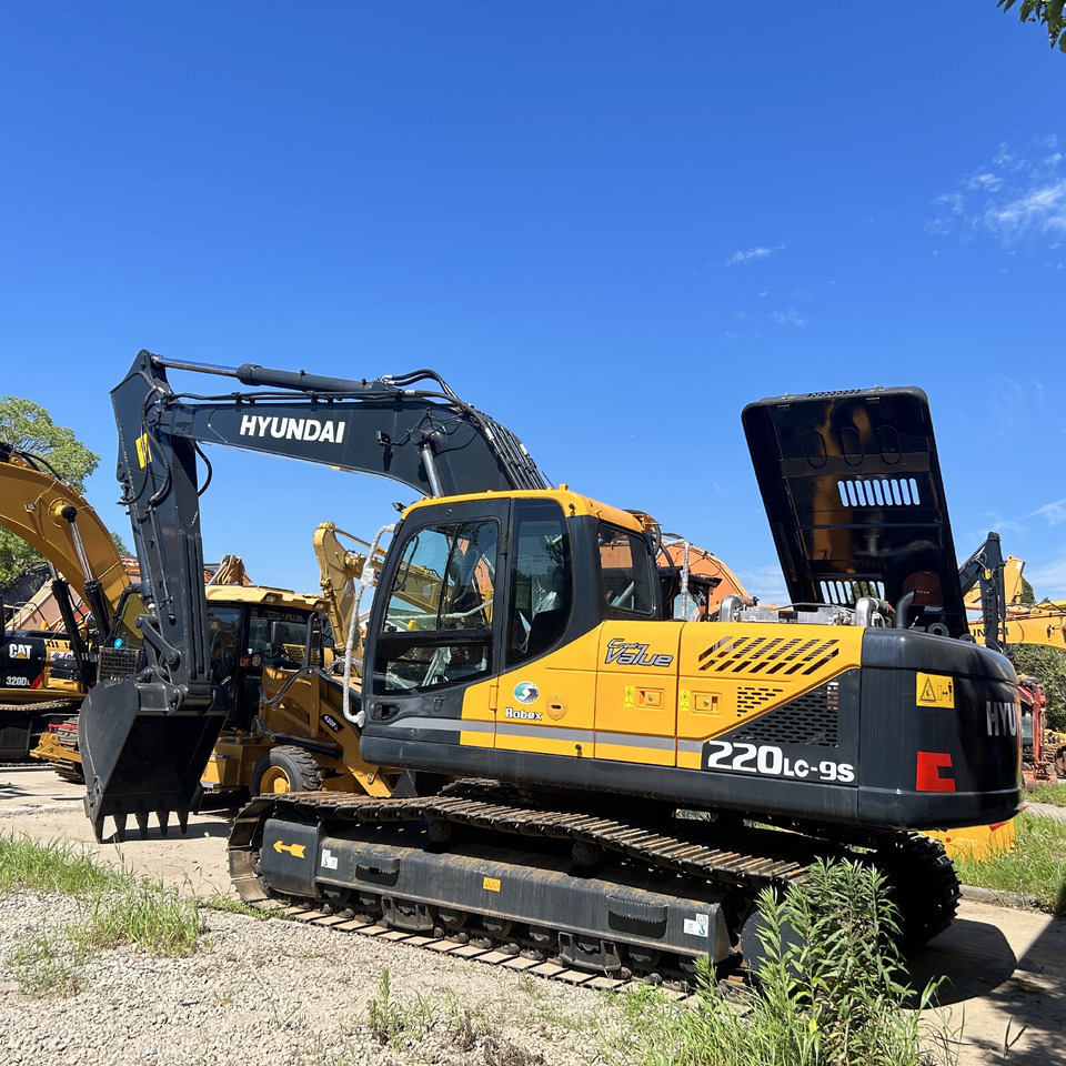 Hyundai 220LC-9S Excavator - Bager goseničar: slika 1 Hyundai 220LC-9S Excavator - Bager goseničar: slika 1