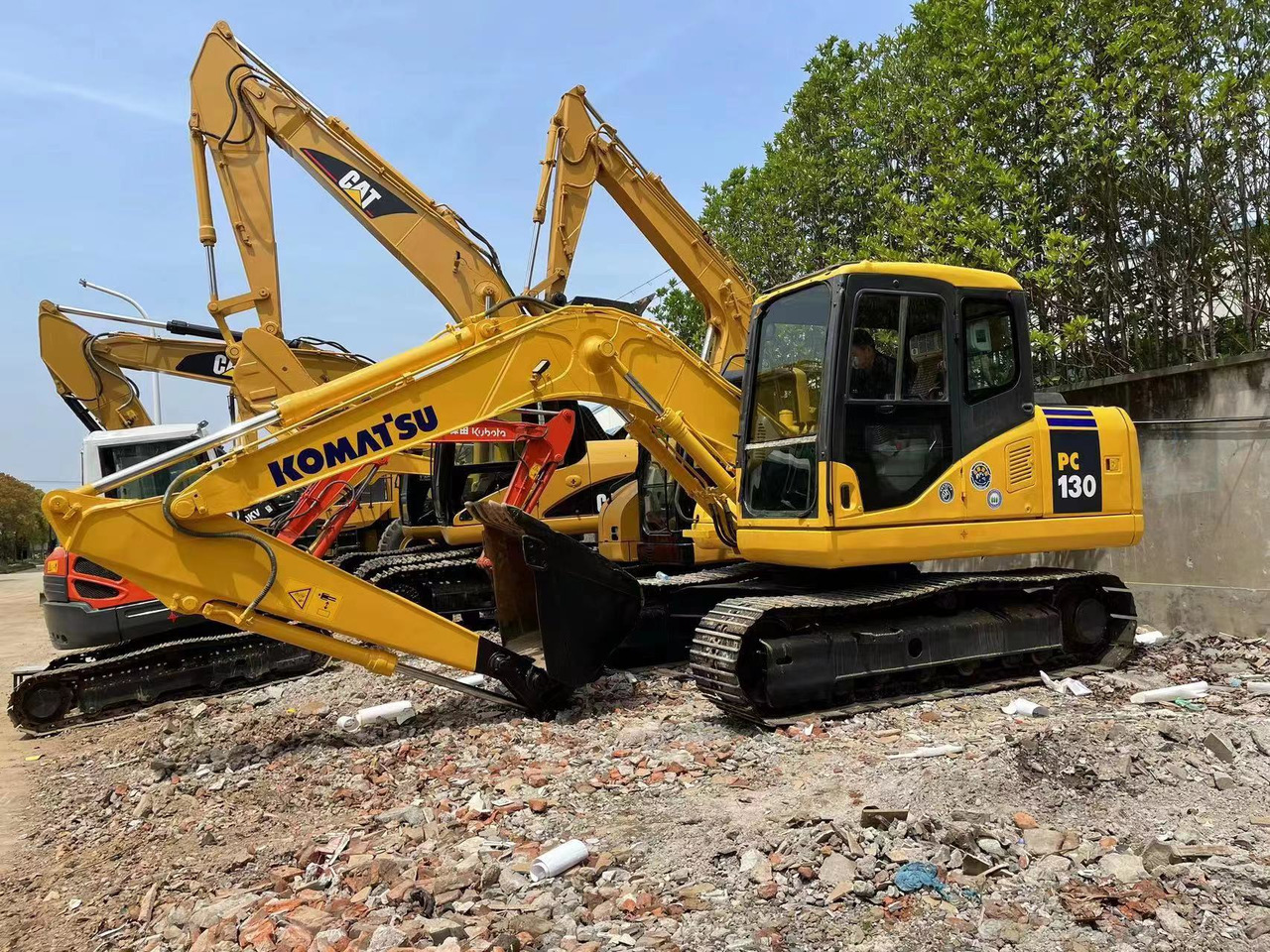 Komatsu PC130 Excavator - Bager goseničar: slika 4 Komatsu PC130 Excavator - Bager goseničar: slika 4