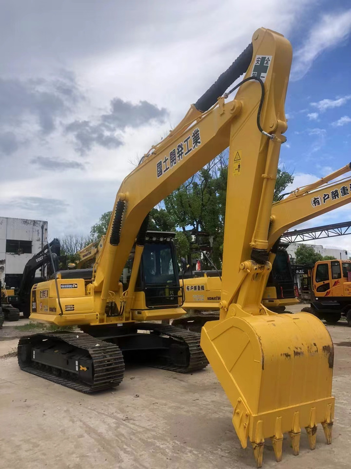 Komatsu PC200-8 Excavator - Bager goseničar: slika 4 Komatsu PC200-8 Excavator - Bager goseničar: slika 4