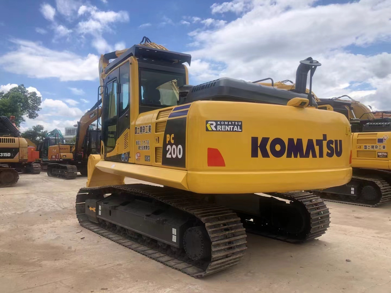 Komatsu PC200-8 Excavator - Bager goseničar: slika 2 Komatsu PC200-8 Excavator - Bager goseničar: slika 2