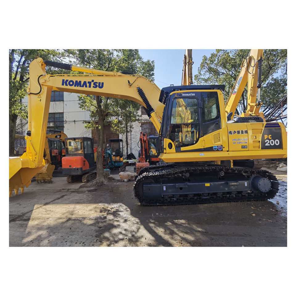 Komatsu PC200-8 Excavator - Bager goseničar: slika 1 Komatsu PC200-8 Excavator - Bager goseničar: slika 1