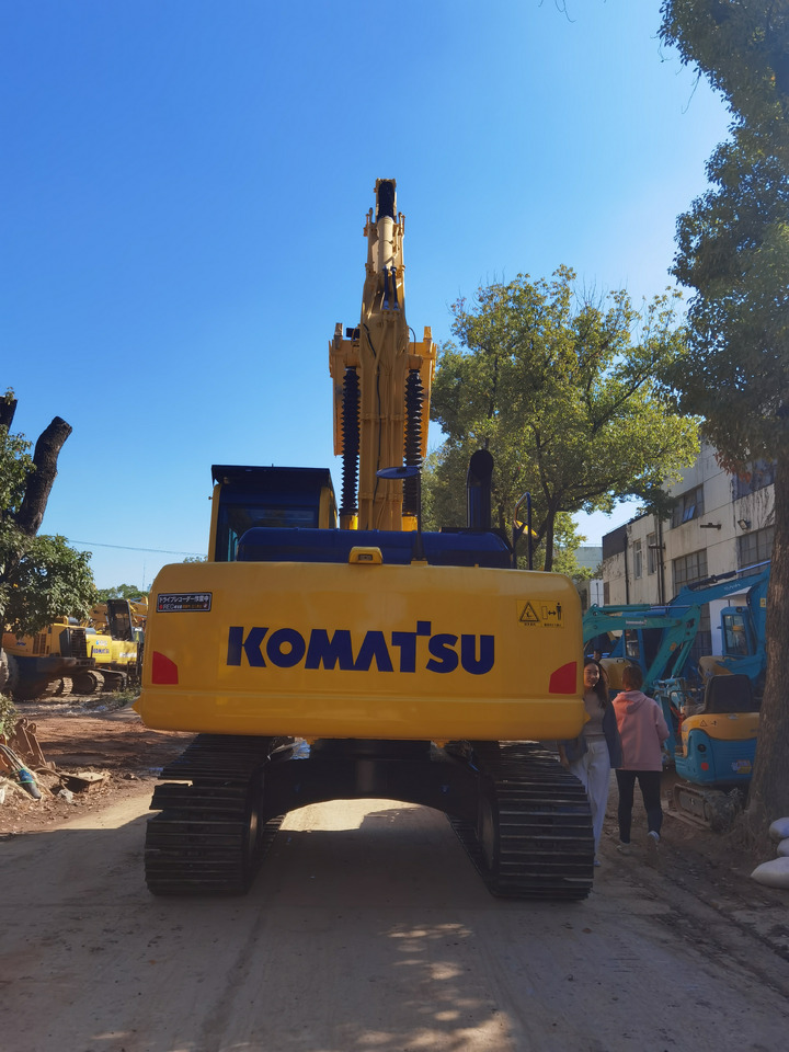 Komatsu PC200-8 Excavator - Bager goseničar: slika 5 Komatsu PC200-8 Excavator - Bager goseničar: slika 5