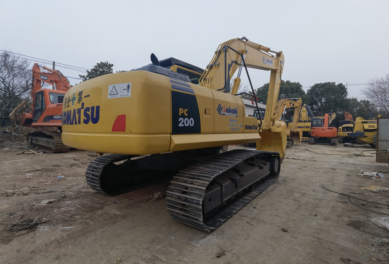 Komatsu PC200-8 Excavator - Bager goseničar: slika 1 Komatsu PC200-8 Excavator - Bager goseničar: slika 1