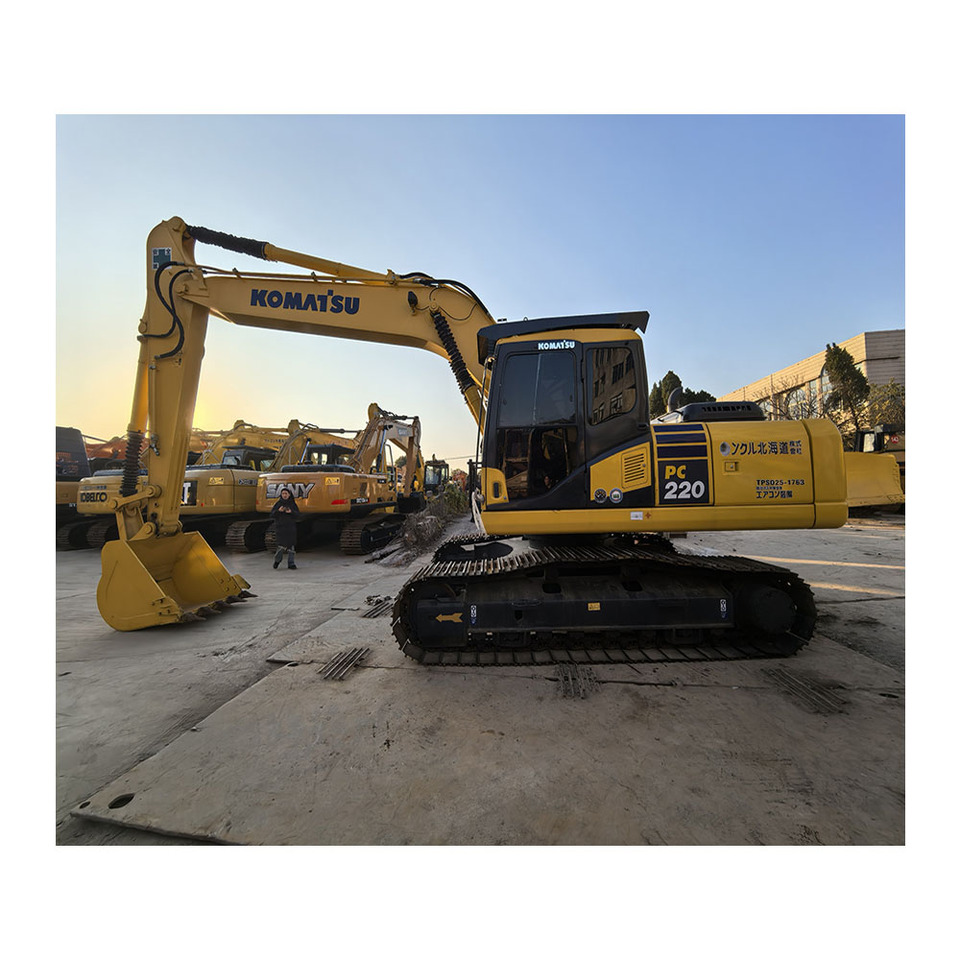 Komatsu PC220-7 Excavator - Bager goseničar: slika 1 Komatsu PC220-7 Excavator - Bager goseničar: slika 1