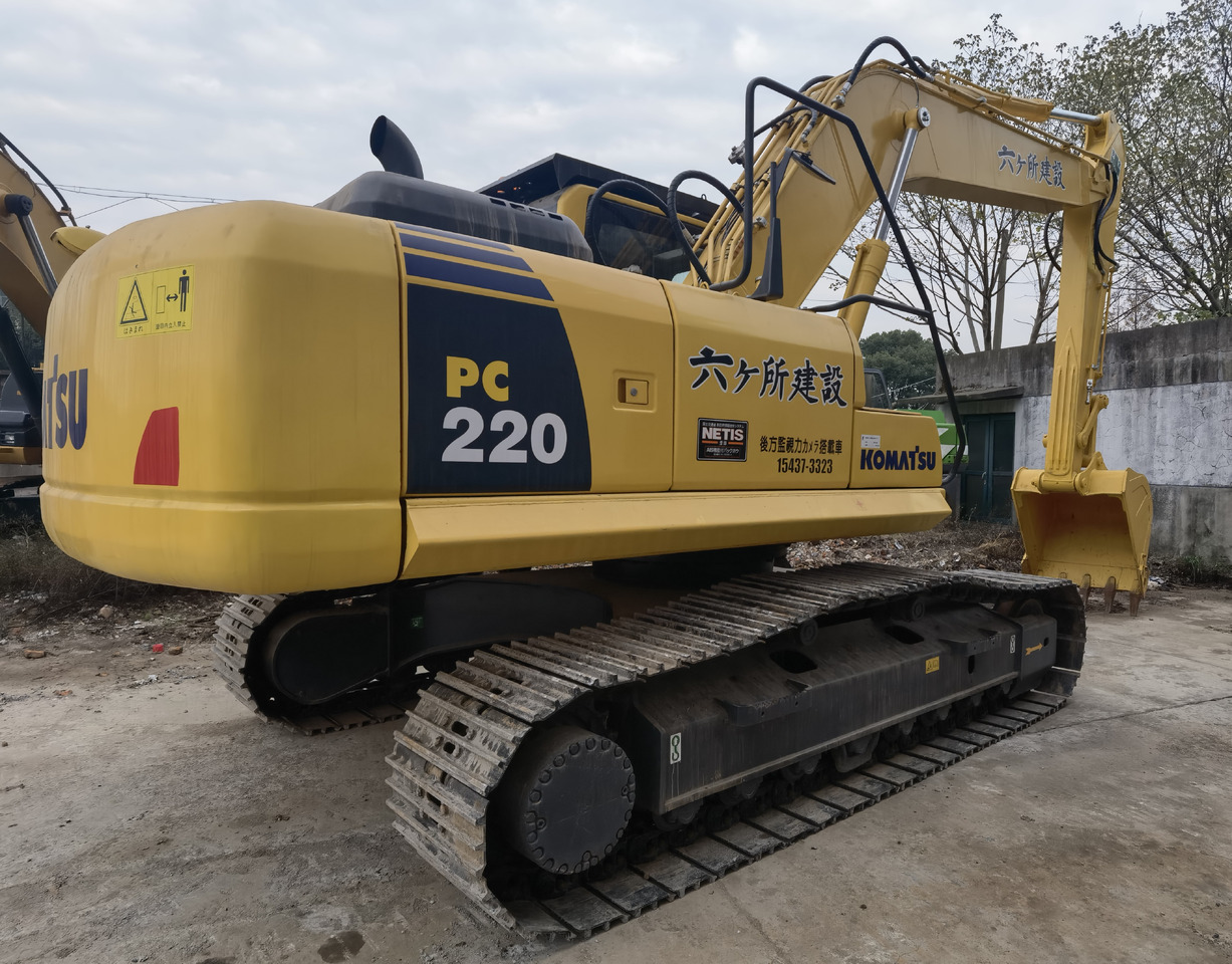 Komatsu PC220-8 Excavator - Bager goseničar: slika 1 Komatsu PC220-8 Excavator - Bager goseničar: slika 1