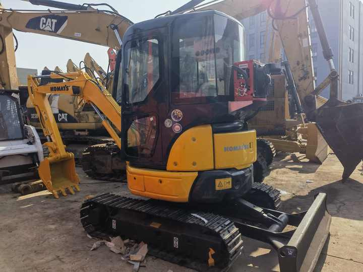 Komatsu mini excavator PC35MR cheap for sale Komatsu digger excavator 3.5 ton used excavator PC35 for sale - Bager goseničar: slika 3 Komatsu mini excavator PC35MR cheap for sale Komatsu digger excavator 3.5 ton used excavator PC35 for sale - Bager goseničar: slika 3