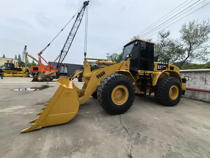 LOW PRICE !Good Condition USED CAT 966H Original Cheap Price Wheel cat 966h for sale - Kolesni nakladalec: slika 4 LOW PRICE !Good Condition USED CAT 966H Original Cheap Price Wheel cat 966h for sale - Kolesni nakladalec: slika 4