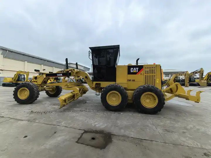 Original Caterpillar brand motor grader 140K CAT road construction grader USA made 140K for sale - Greder: slika 3 Original Caterpillar brand motor grader 140K CAT road construction grader USA made 140K for sale - Greder: slika 3