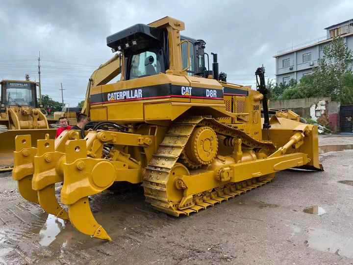 Used Cat D8R Dozer Machine Bulldozers Good Working Condition Caterpillar Bulldozer - Buldožer: slika 5 Used Cat D8R Dozer Machine Bulldozers Good Working Condition Caterpillar Bulldozer - Buldožer: slika 5