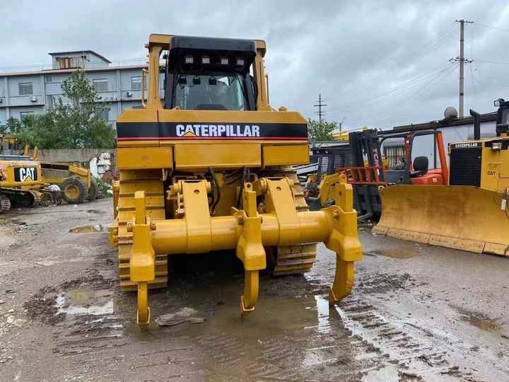 Used Cat D8R Dozer Machine Bulldozers Good Working Condition Caterpillar Bulldozer - Buldožer: slika 2 Used Cat D8R Dozer Machine Bulldozers Good Working Condition Caterpillar Bulldozer - Buldožer: slika 2