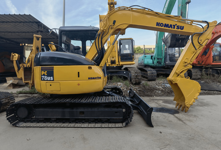 Used Japan Original 7ton Komatsu PC78US Excavator Komatsu used Excavator With High Quality Engine For Sale - Bager: slika 2 Used Japan Original 7ton Komatsu PC78US Excavator Komatsu used Excavator With High Quality Engine For Sale - Bager: slika 2