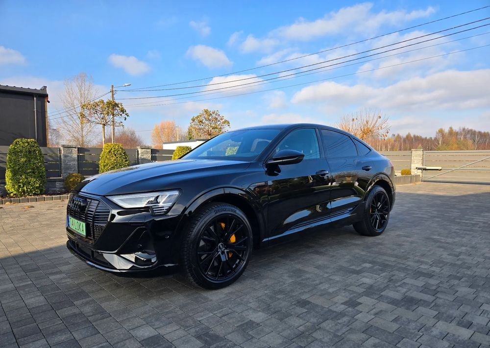 Audi e-tron 55 Quattro S Line - Limuzina: slika 4 Audi e-tron 55 Quattro S Line - Limuzina: slika 4