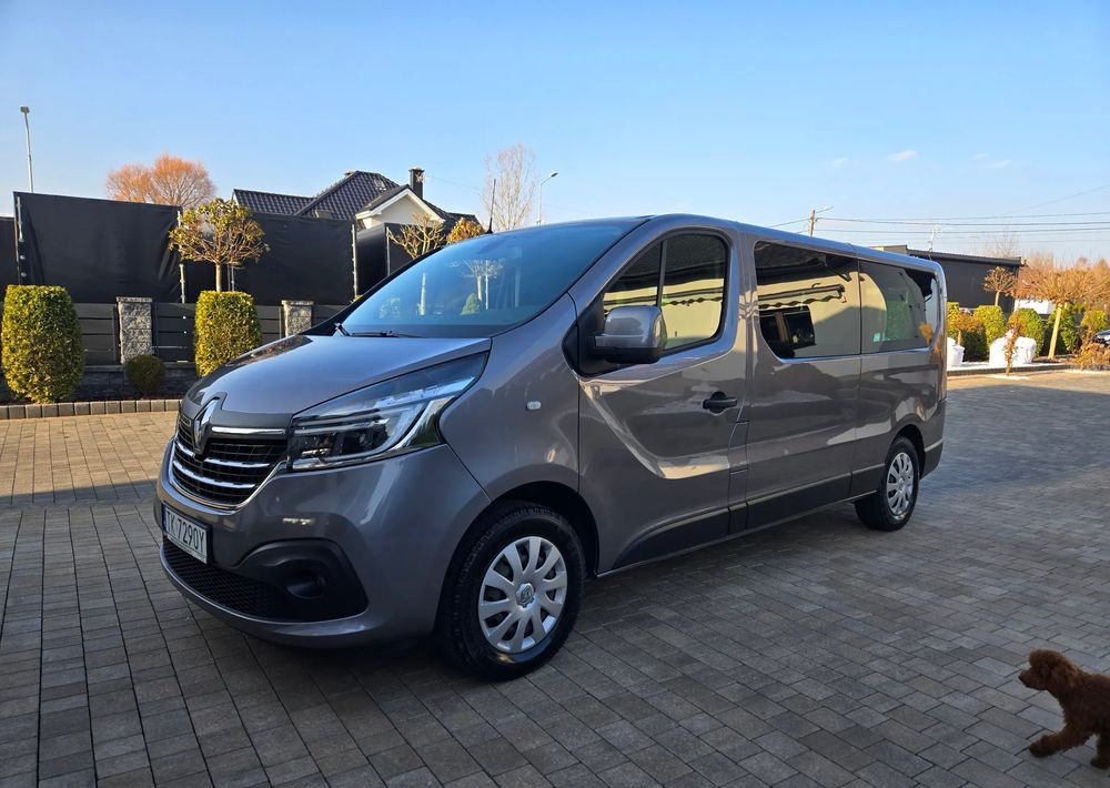 Renault Trafic Grand SpaceClass 2.0 dCi EDC - Minibus, Potniški kombi: slika 2 Renault Trafic Grand SpaceClass 2.0 dCi EDC - Minibus, Potniški kombi: slika 2
