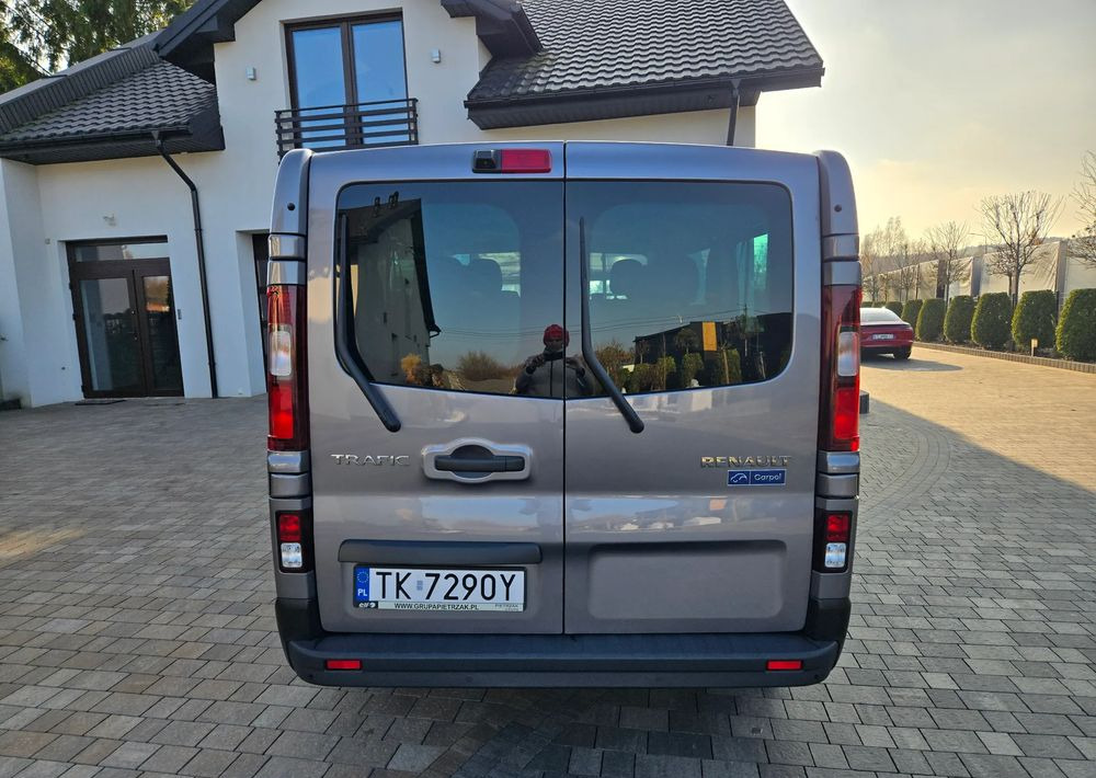 Renault Trafic Grand SpaceClass 2.0 dCi EDC - Minibus, Potniški kombi: slika 4 Renault Trafic Grand SpaceClass 2.0 dCi EDC - Minibus, Potniški kombi: slika 4