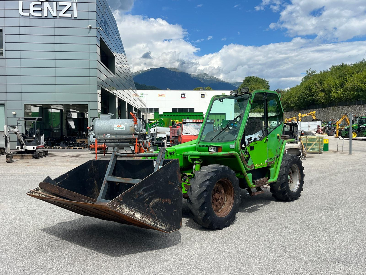 MERLO TELESCOPICO MERLO P 30.9 KT - Teleskopski viličar: slika 2 MERLO TELESCOPICO MERLO P 30.9 KT - Teleskopski viličar: slika 2