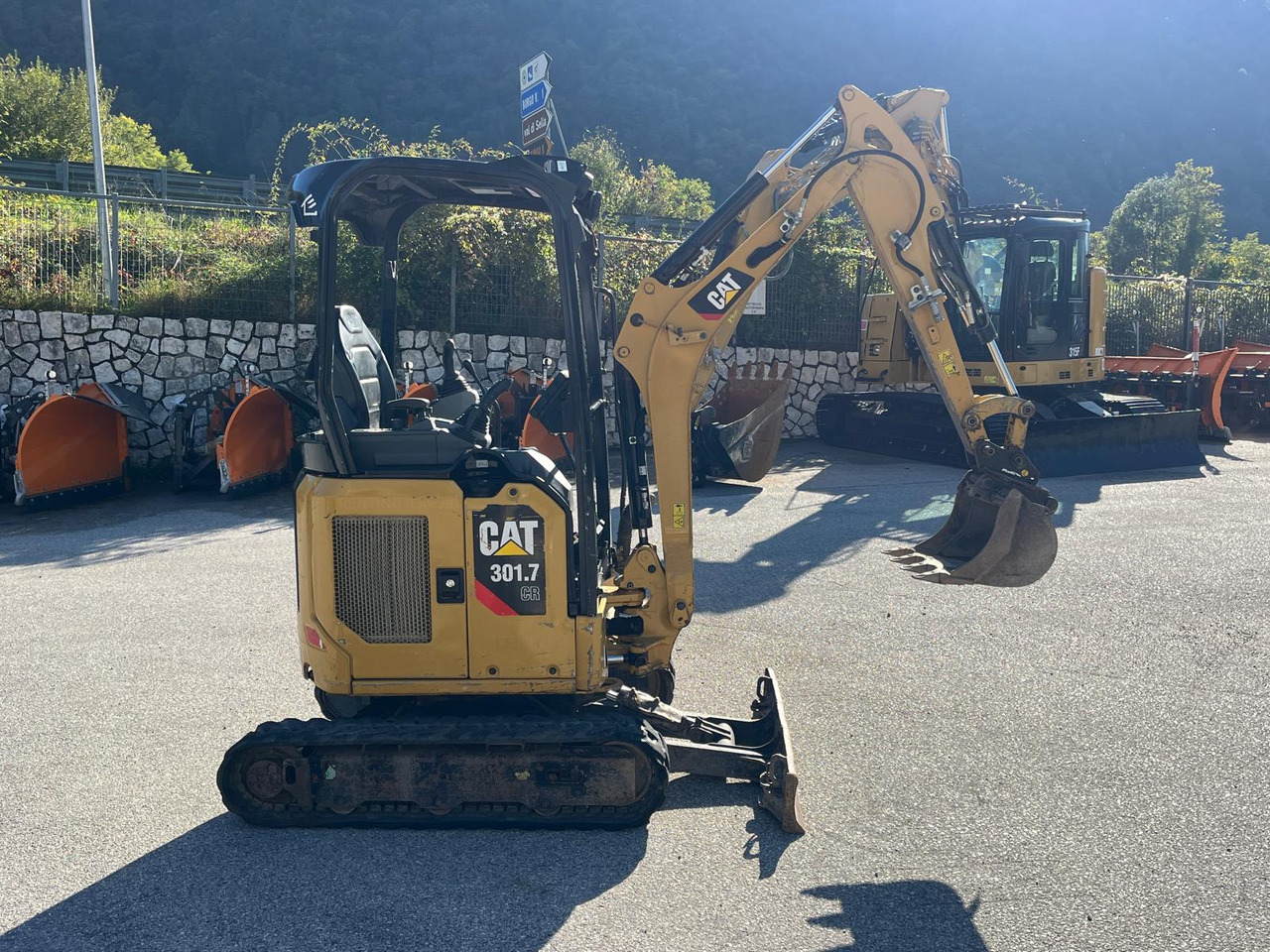 MINIESCAVATORE CAT 301.7 CR - Mini bager: slika 5 MINIESCAVATORE CAT 301.7 CR - Mini bager: slika 5