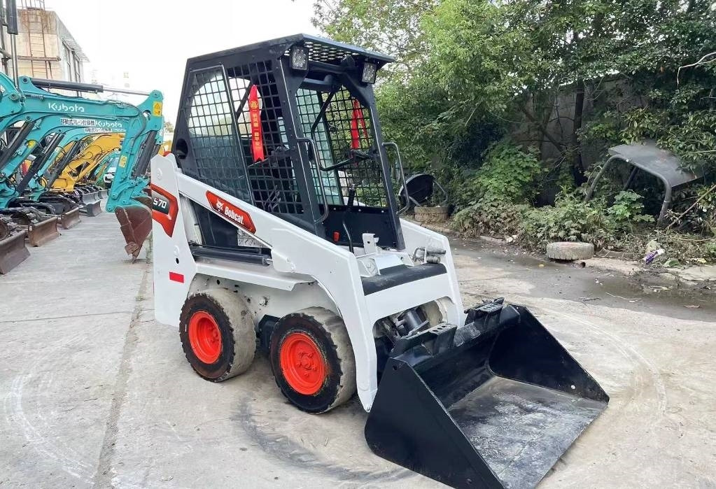 Bobcat S 70 - Mini nakladalec: slika 2 Bobcat S 70 - Mini nakladalec: slika 2