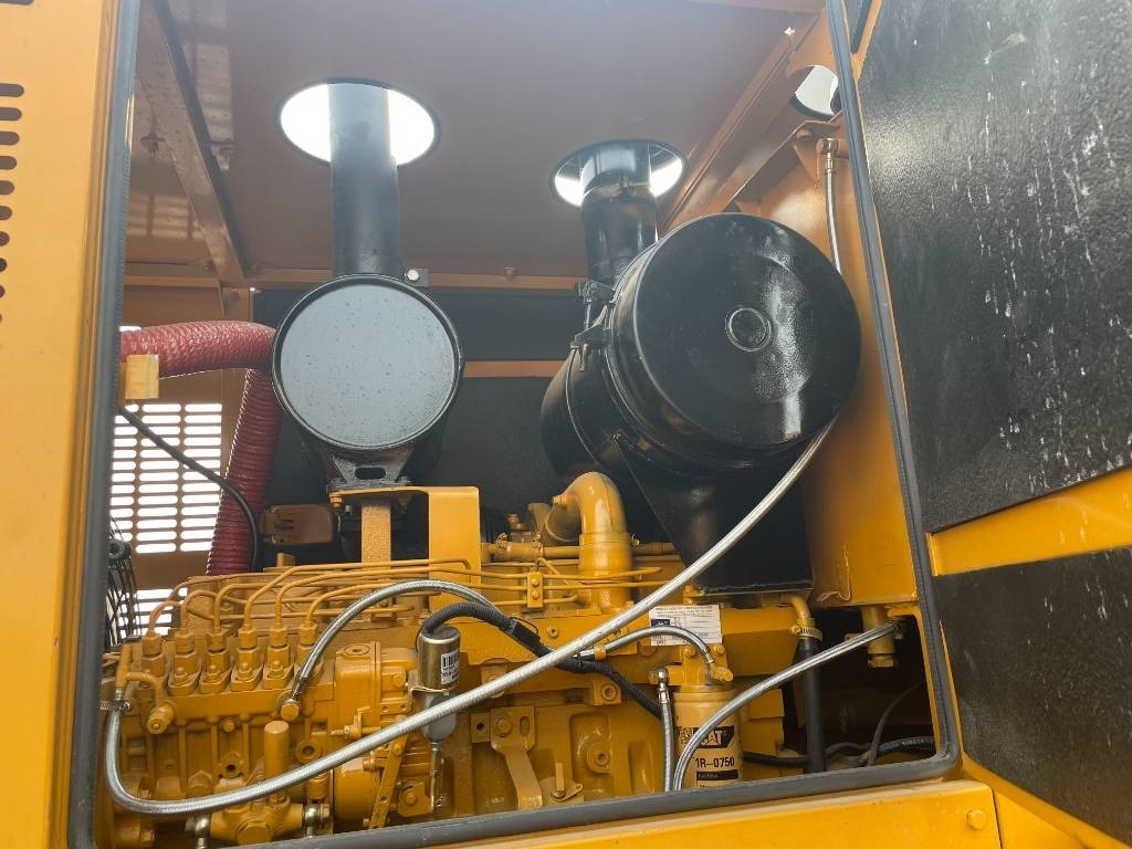 CAT 140 K - Greder: slika 4 CAT 140 K - Greder: slika 4