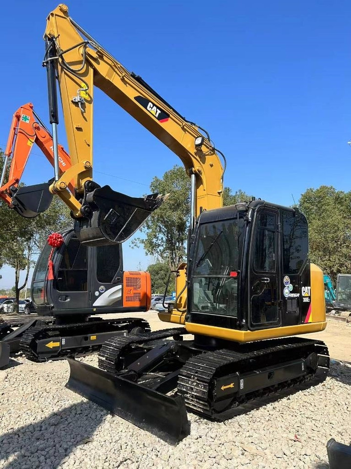 CAT 308 - Mini bager: slika 2 CAT 308 - Mini bager: slika 2