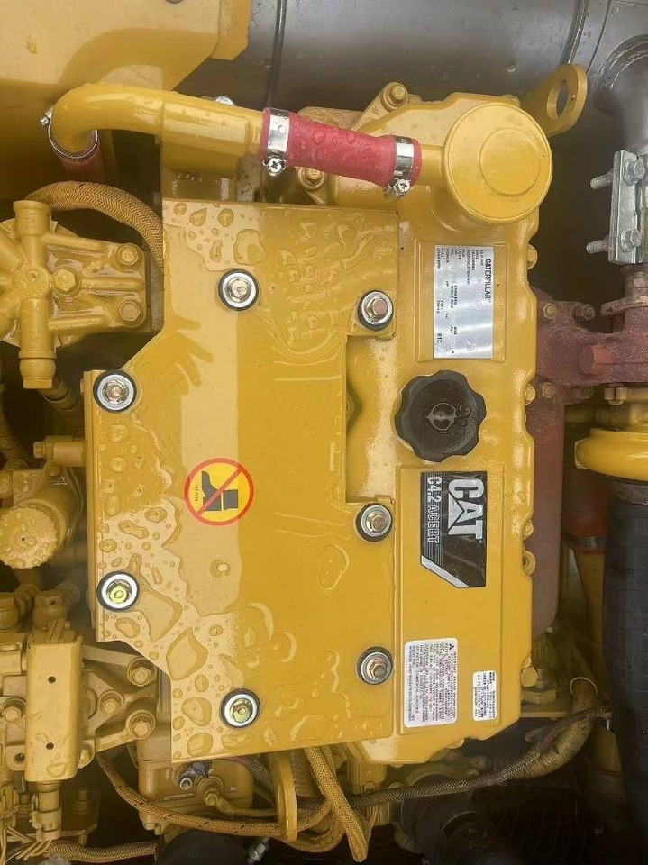 CAT 313D2GC - Mini bager: slika 4 CAT 313D2GC - Mini bager: slika 4