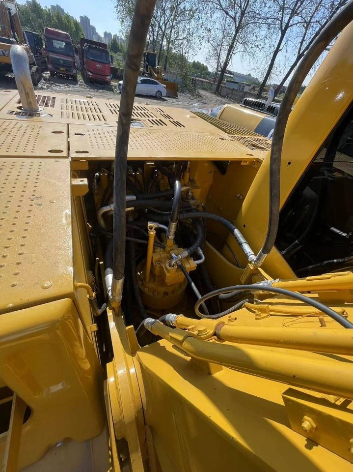 CAT 320 C - Bager goseničar: slika 5 CAT 320 C - Bager goseničar: slika 5