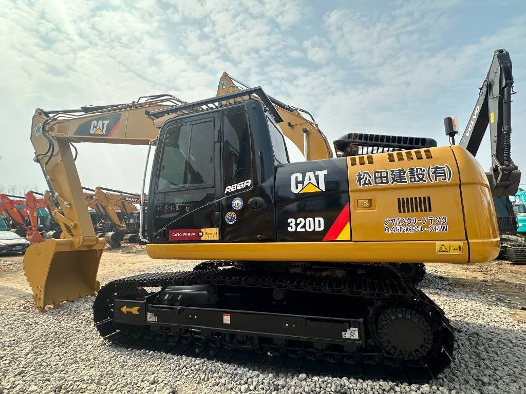 CAT 320 D - Bager goseničar: slika 2 CAT 320 D - Bager goseničar: slika 2