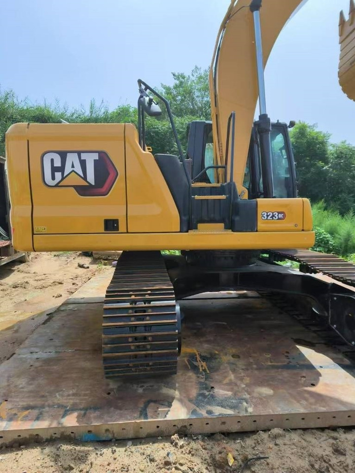 CAT 323 GC  lizing CAT 323 GC: slika 10
