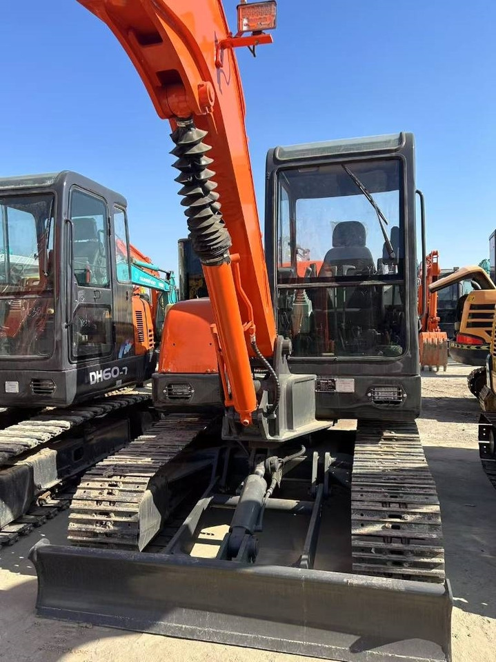 Doosan DH 55 - Mini bager: slika 3 Doosan DH 55 - Mini bager: slika 3