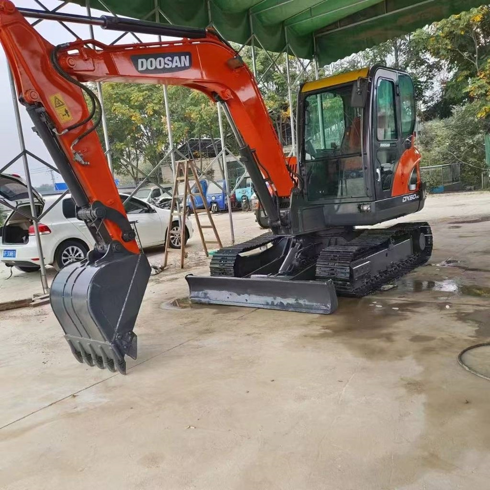 Doosan DX 60-9 C - Bager goseničar: slika 1 Doosan DX 60-9 C - Bager goseničar: slika 1