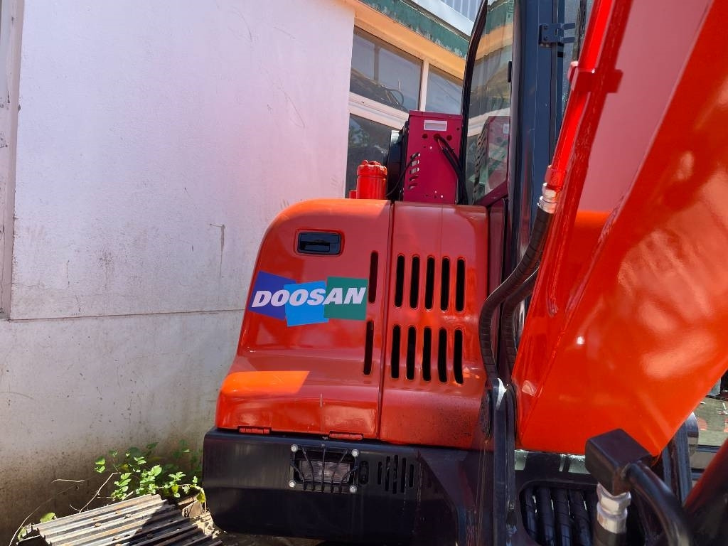 Doosan DX 60 - Bager goseničar: slika 2 Doosan DX 60 - Bager goseničar: slika 2
