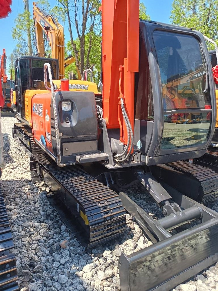 Hitachi 60 - Bager goseničar: slika 2 Hitachi 60 - Bager goseničar: slika 2