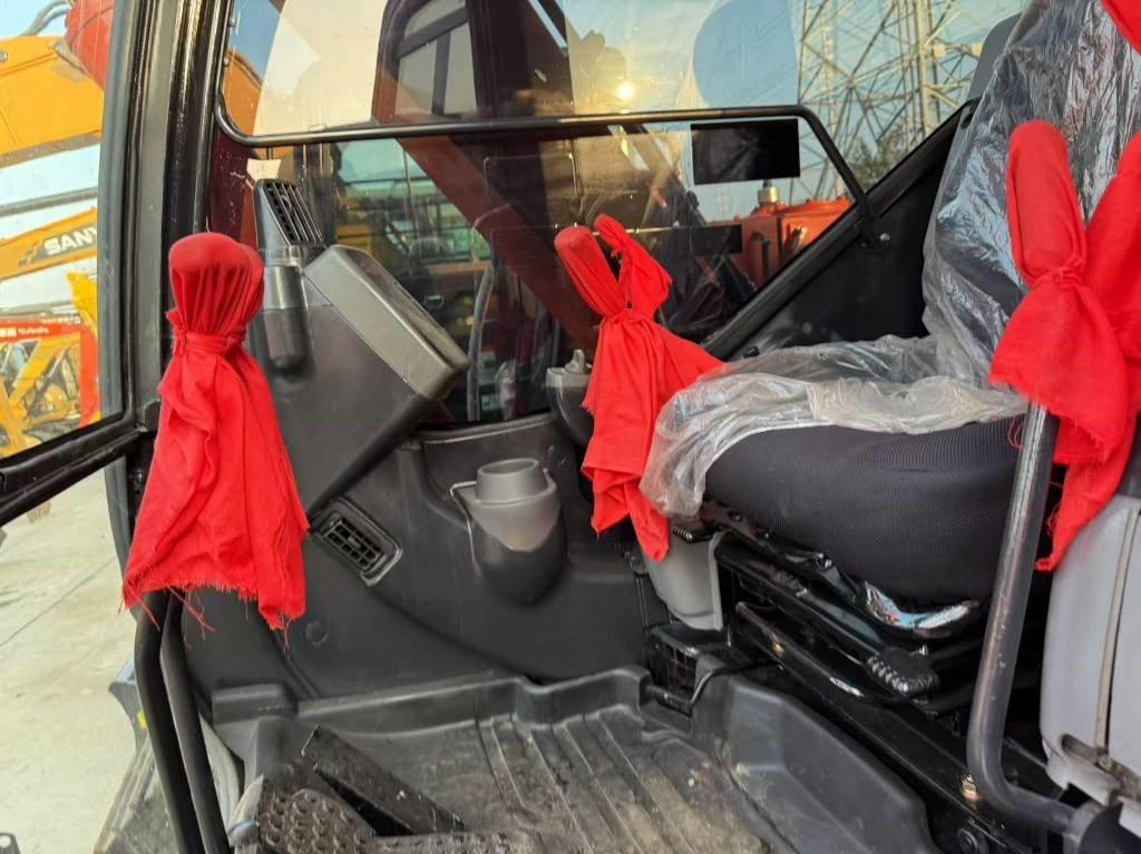 Hitachi 70 - Bager goseničar: slika 3 Hitachi 70 - Bager goseničar: slika 3