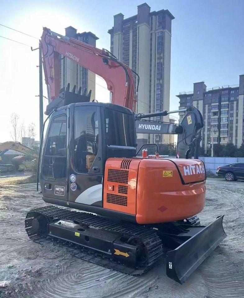 Hitachi 70 - Mini bager: slika 3 Hitachi 70 - Mini bager: slika 3