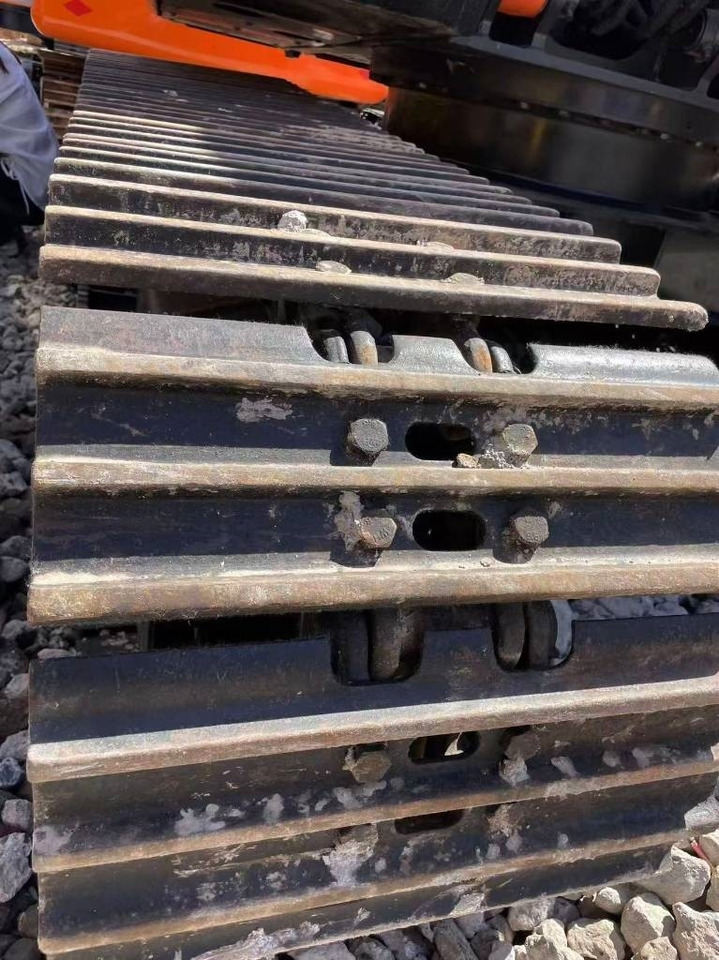 Bager goseničar Hitachi ZX 120: slika 6