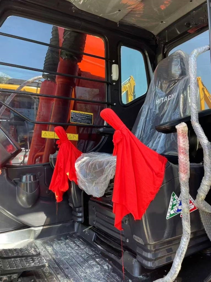 Hitachi ZX 120 - Bager goseničar: slika 4 Hitachi ZX 120 - Bager goseničar: slika 4