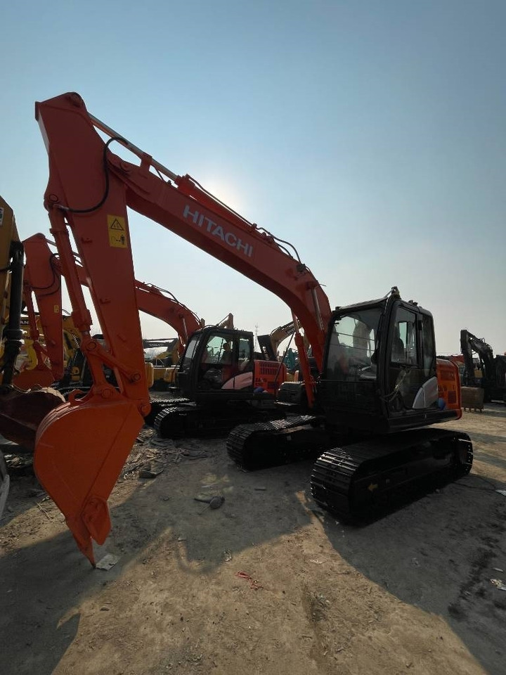 Hitachi ZX 130 H - Bager goseničar: slika 2 Hitachi ZX 130 H - Bager goseničar: slika 2