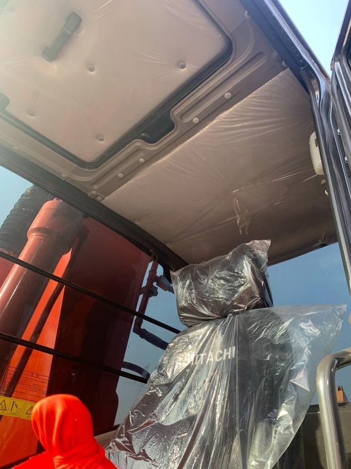 Hitachi Zaxis 200 LC - Bager goseničar: slika 3 Hitachi Zaxis 200 LC - Bager goseničar: slika 3