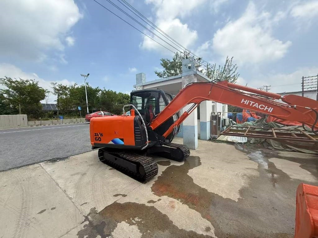 Hitachi Zaxis 60 - Bager goseničar: slika 1 Hitachi Zaxis 60 - Bager goseničar: slika 1